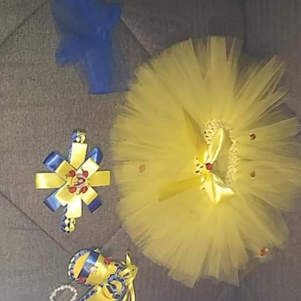 Baby shoes , bows and tutus ❤